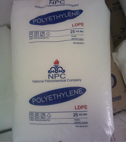 LDPE 재활용은 어떻게 이루어질까요? 이란 2102TX00과 함께하는 LDPE 소재 선택 가이드